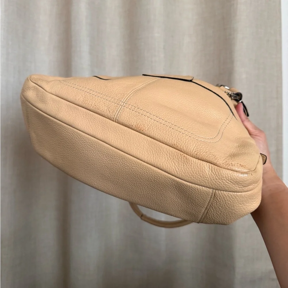 Coach Penelope Genuine Leather Purse - Picture 13 of 16